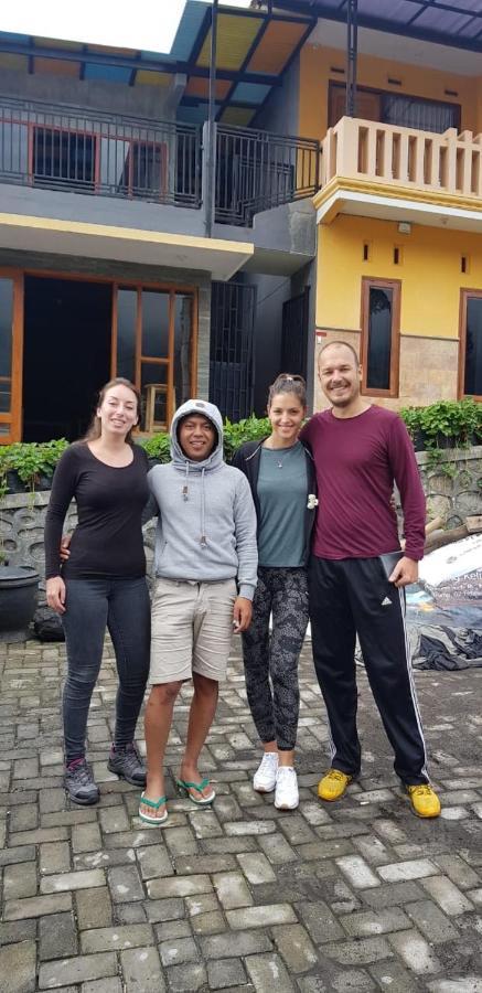 Homestay Lereng Bromo Esterno foto