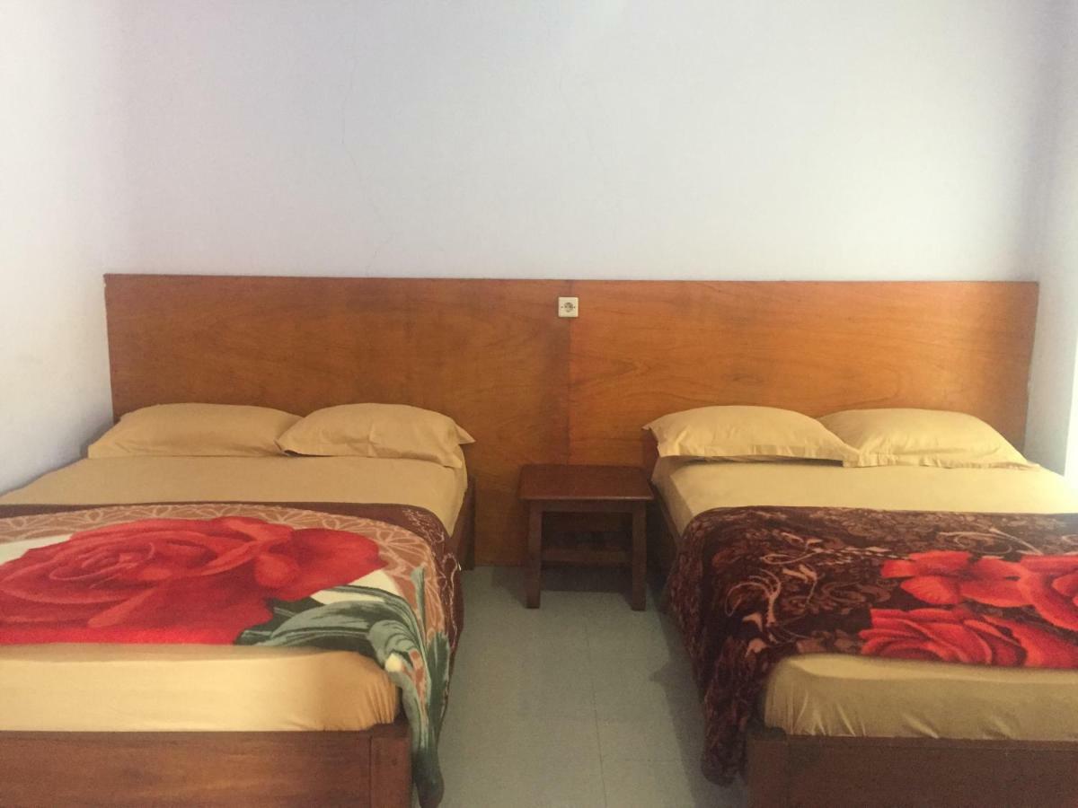Homestay Lereng Bromo Esterno foto